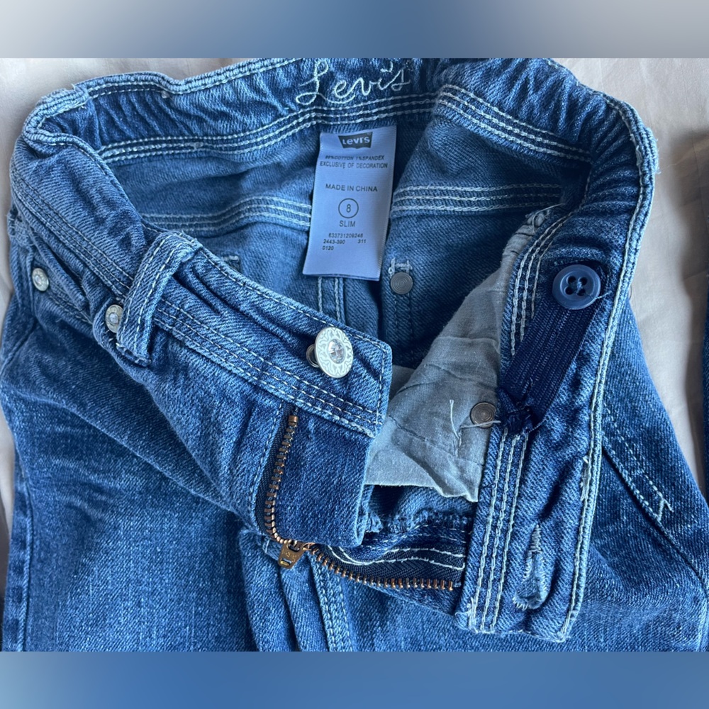 Two pairs girls jeans 8 - Picture 4 of 9